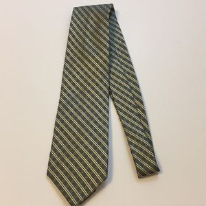 Claiborne tie